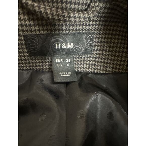 H&M Women’s Houndstooth Three Button Lined Blazer Jacket - Size 6 EUC - Picture 11 of 12